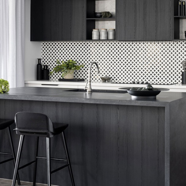 Searching for a kitchen style that breaks away from the traditional white? Explore betterbuilthomes display home, the Ivy 32 at Leppington Living. Embracing a monochromatic feel, it manages to stay both contemporary and fresh.📍21 & 23 Moon Street, Leppington
.
.
.
newbuild newconstruction newhome qualityhomes dreamhome homedesign housedesign builders sydneybuilder homebuilder homeinspo realestate displayhomes knockdownrebuild houseandlandpackages leppingtonliving leppington